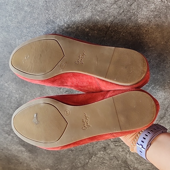 Crown Vintage red suede ballet flat size 9 (fits like 8) - Picture 5 of 5